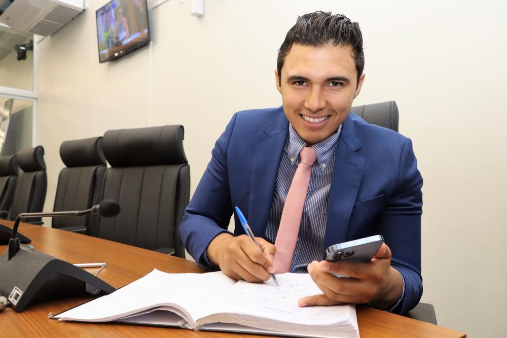 Pedro Cardoso ressalta avanços na infraestrutura de Palmas após ter diversos requerimentos aprovados na Câmara; confira