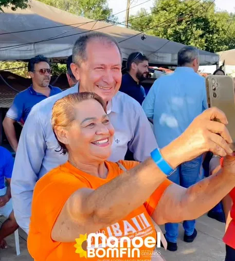 Pastor Manoel Bomfin participa de ato que autoriza construção da nova Arca de Taquaralto