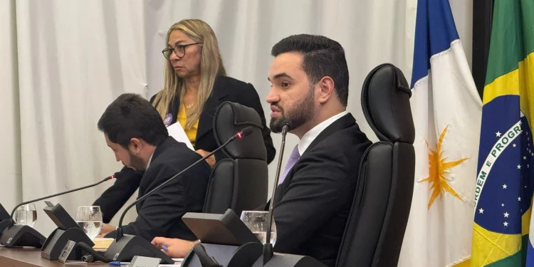 Parque Cesamar pode ter pista de caminhada revitalizada após solicitação na Câmara