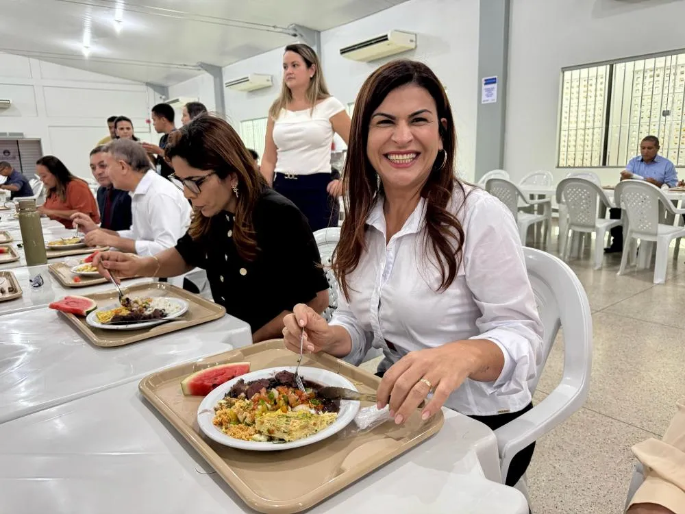 Karina Café participa da entrega da reforma do Restaurante Comunitário na região norte: “Mais saúde e dignidade no prato de quem mais precisa”