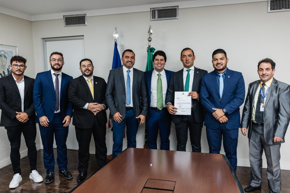 Governo do Tocantins alinha com o ministro do Esporte a expansão de praças esportivas no Estado