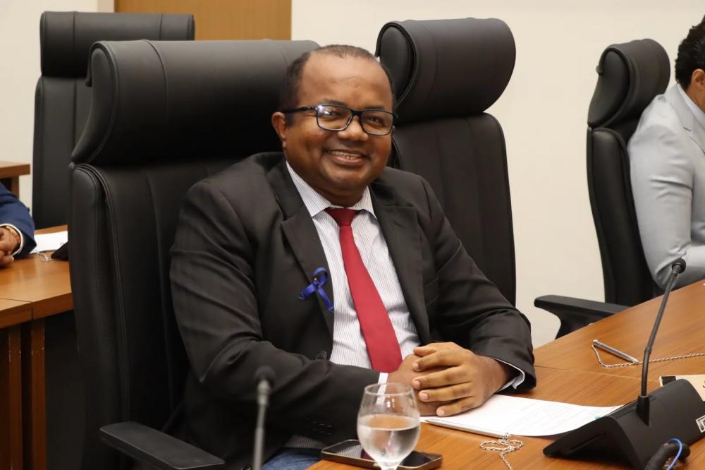 A pedido do vereador Joatan de Jesus, a reforma da Unidade de Saúde da Família (USF) Novo Horizonte no bairro Aureny IV, foi aprovada na Câmara