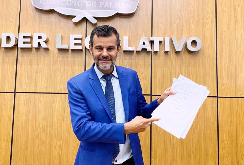 Vereador Mauro Lacerda apresenta requerimentos solicitando benefícios para as quadras 712 sul e 604 sul