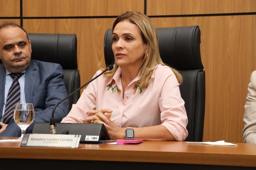 Projeto de Lei de Laudecy Coimbra prevê a criação do Programa Municipal de Saúde Vocal