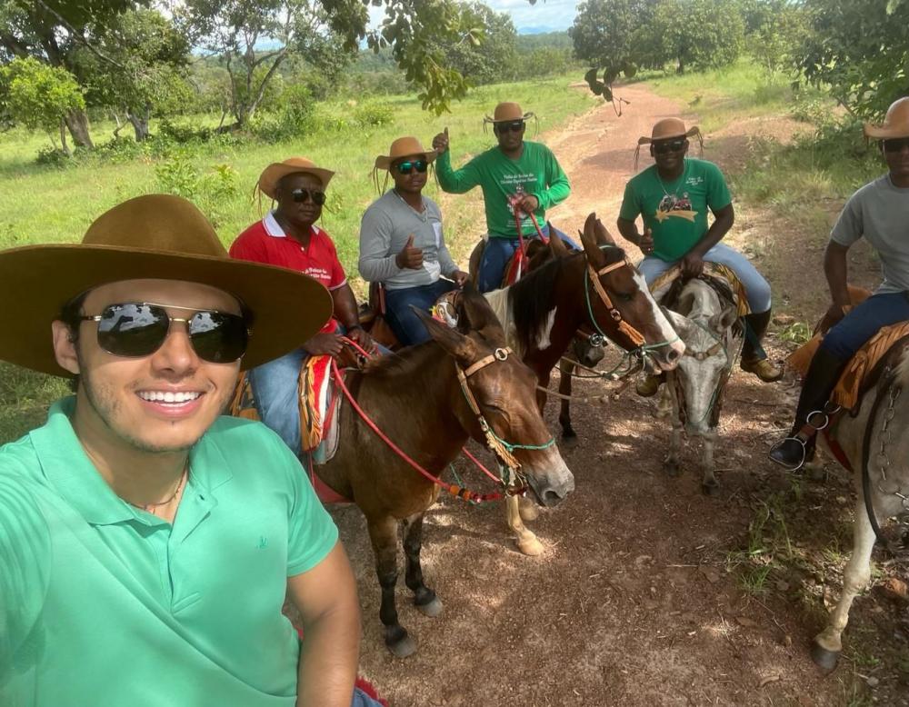 Vereador Pedro Cardoso Celebra mais um ano de Tradição na Folia do Espírito Santo em Monte do Carmo