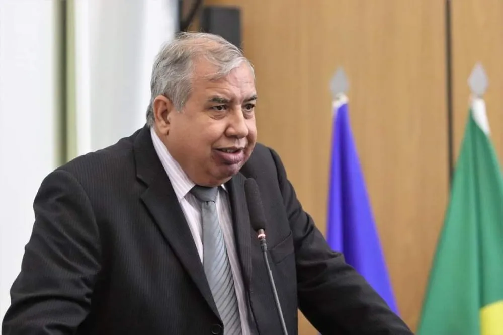 Vereador Jucelino Rodrigues cobra o patrolamento e o encascalhamento de ruas do setor Fumaça 