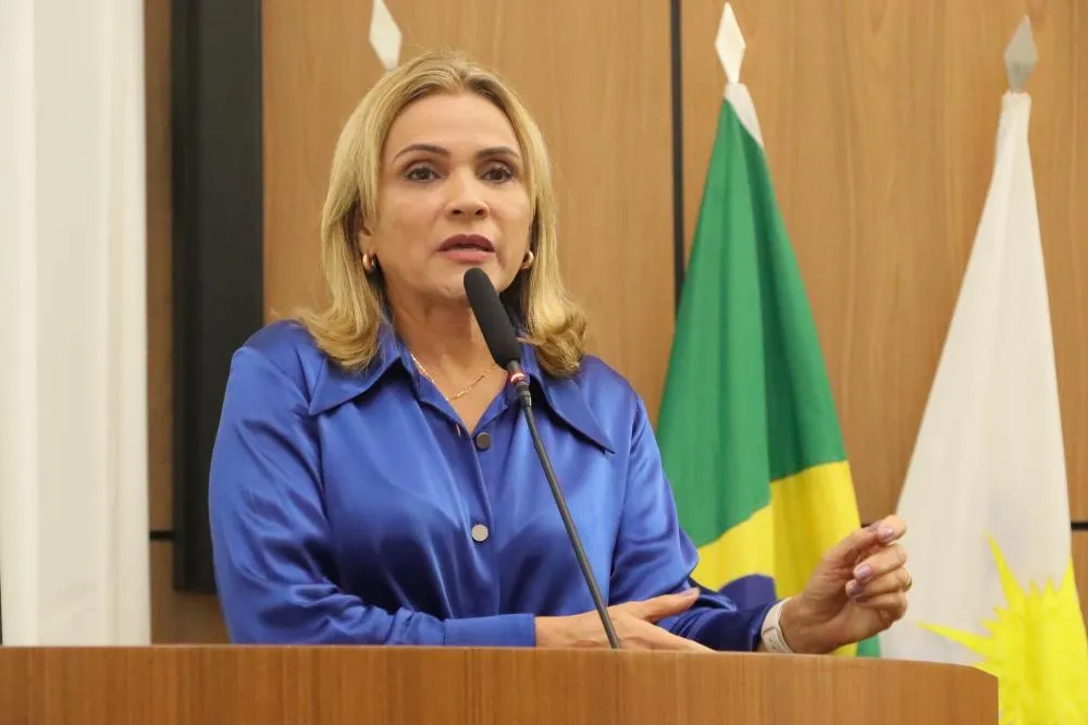 "Eu vou continuar fazendo o meu trabalho e ninguém vai me impedir", reage Laudecy Coimbra sobre Resolução da Prefeitura